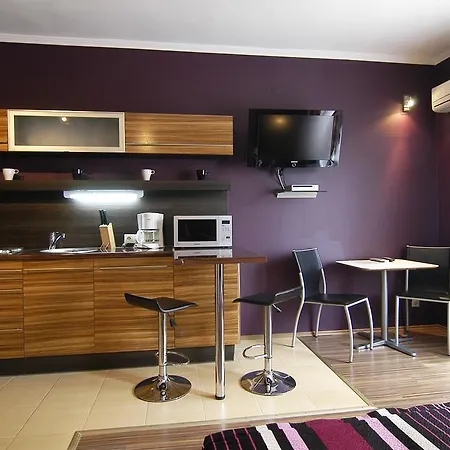 Apartment Color *